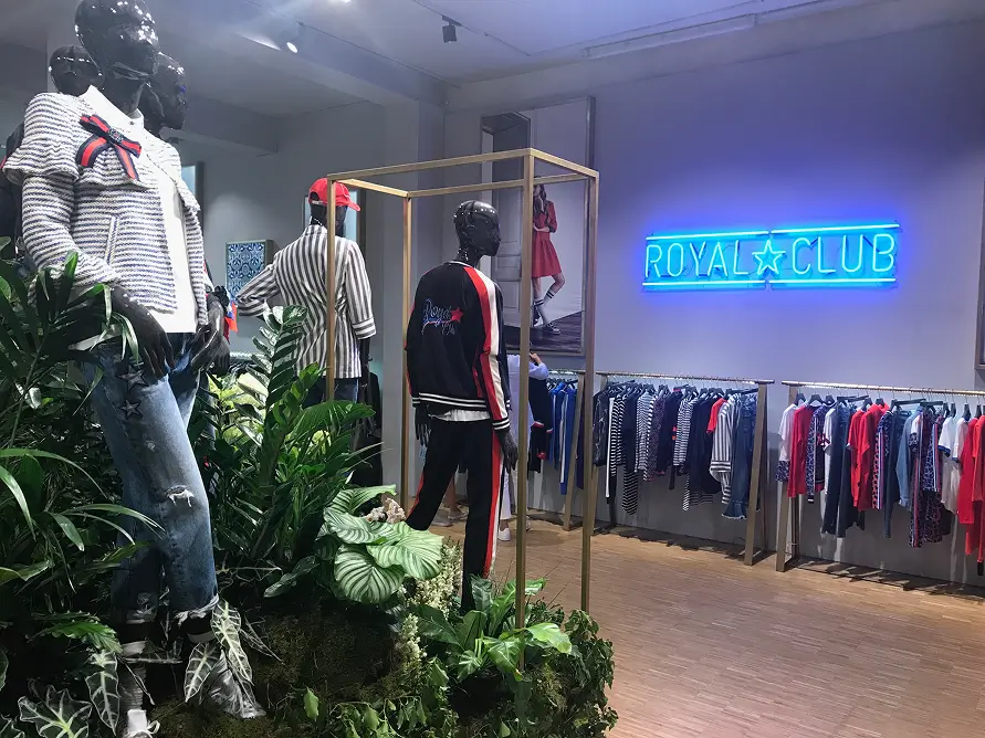 Photo of Rich & Royal Messe Berlin Project