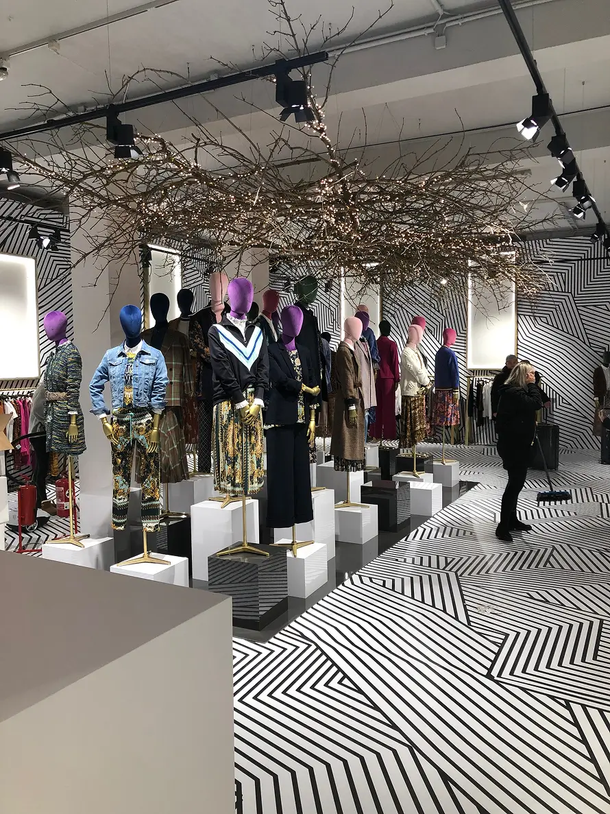 Photo of Rich & Royal Messe Berlin Project