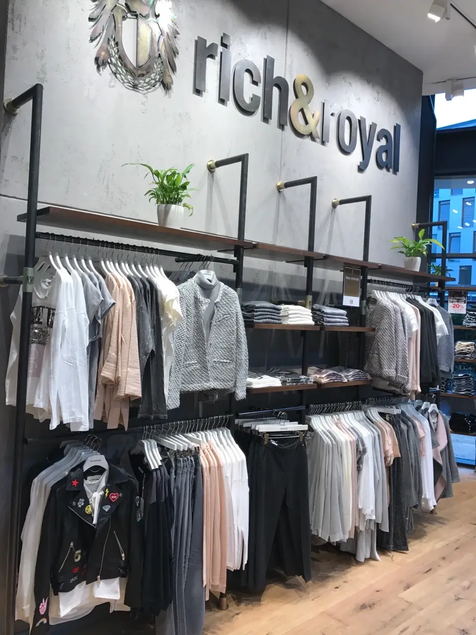 Photo of Rich & Royal Montabaur Project