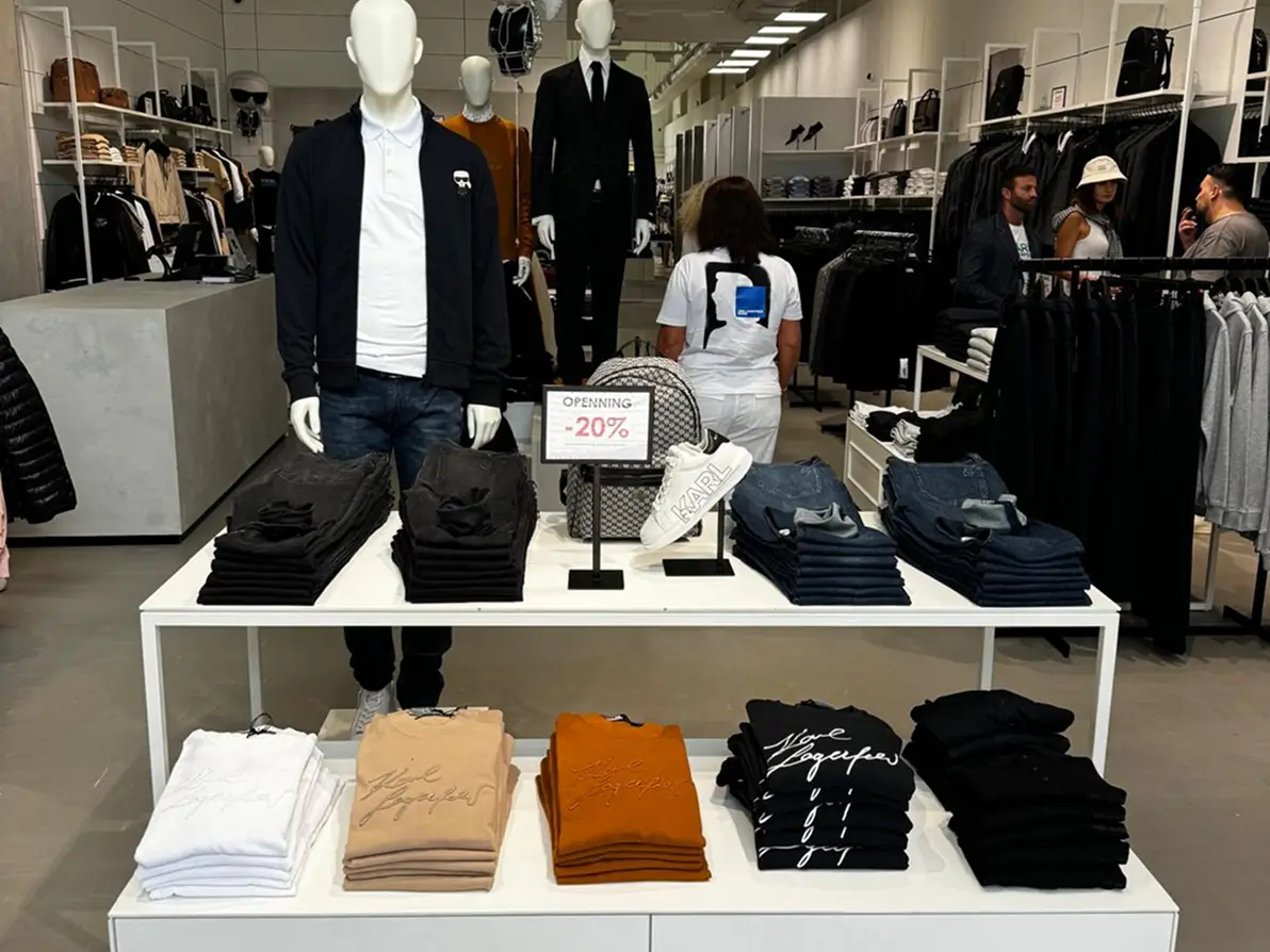 Karl Lagerfeld Paris